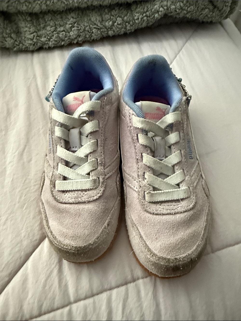 Puma Kids Suede Sneakers in Pale Pink with Light Blue Lining
